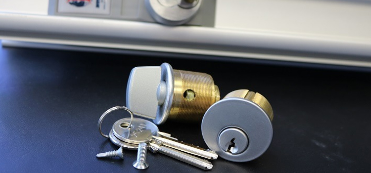 Commercial Lock Installation Four Corners