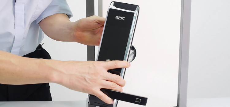 Digital Lock Installation Four Corners